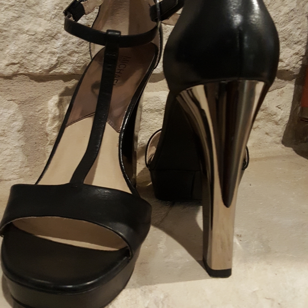 Michael Kors dress heels